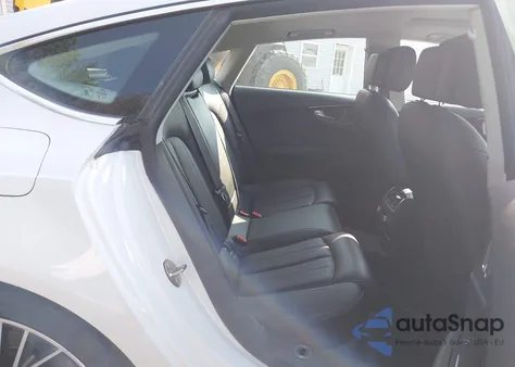 2017 Audi A7 3.0T Premium Plus z USA, uszkodzony, nr VIN WAU22AFC9HN017059